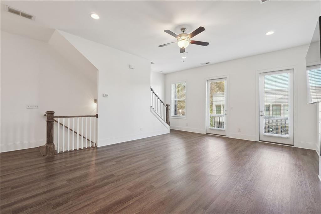 211 Sessions Street