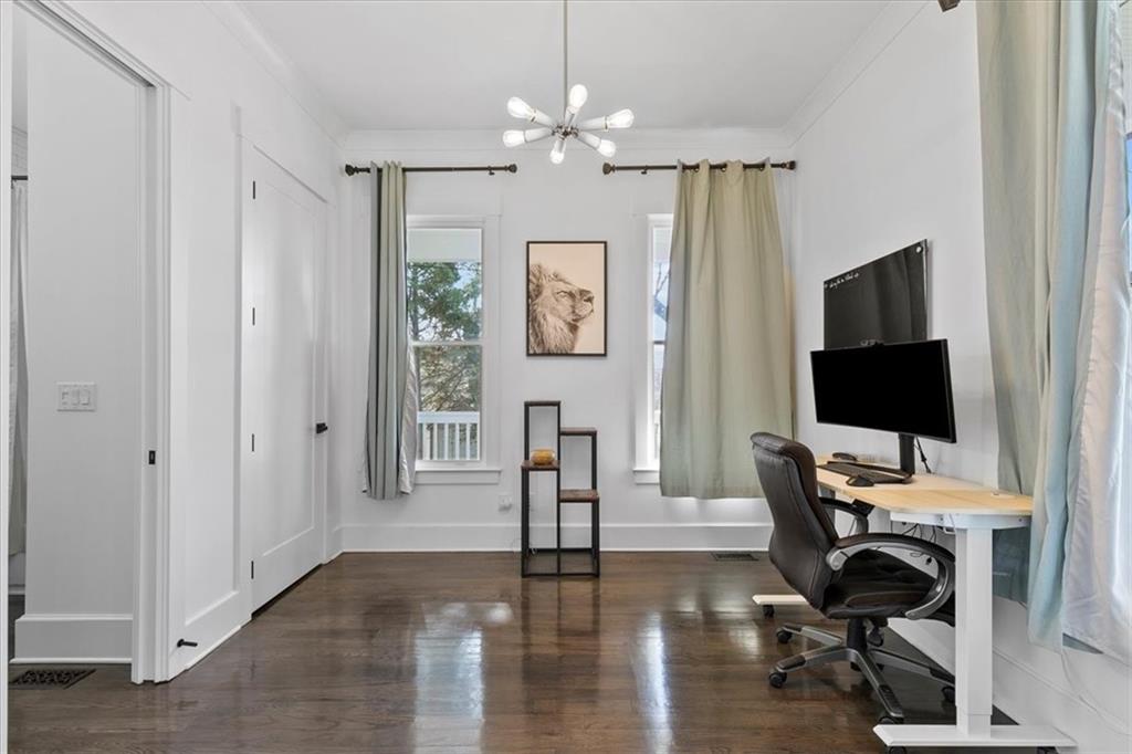 910 Park Avenue SE Unit B