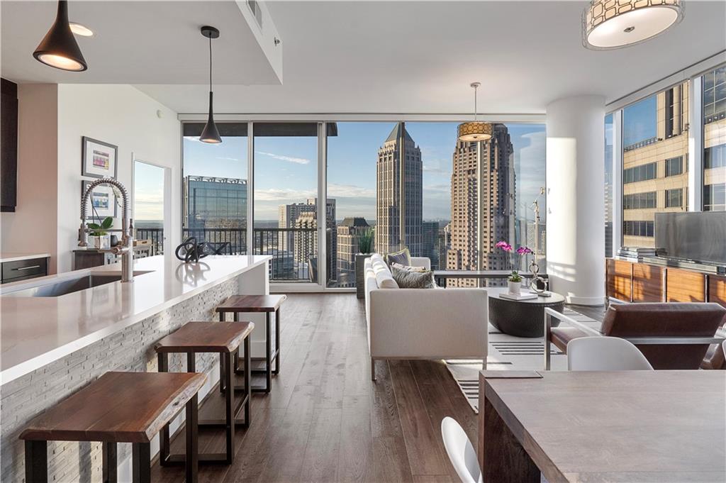 1080 Peachtree Street NE Unit 2902