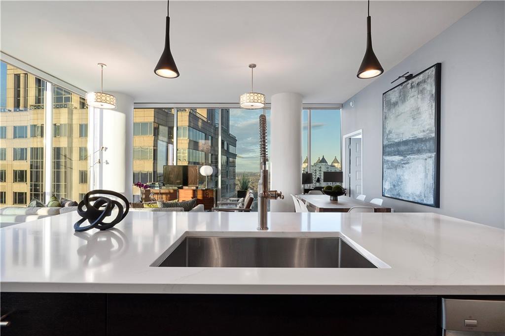 1080 Peachtree Street NE Unit 2902