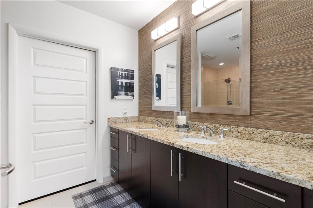 1080 Peachtree Street NE Unit 2902