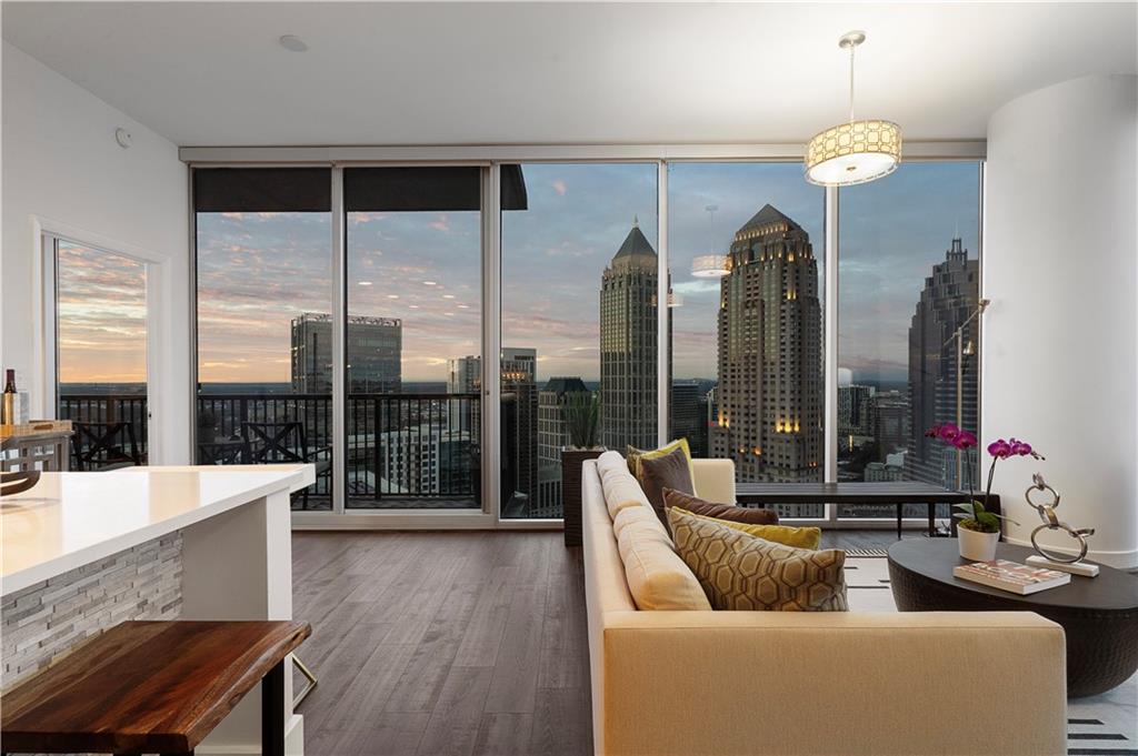 1080 Peachtree Street NE Unit 2902