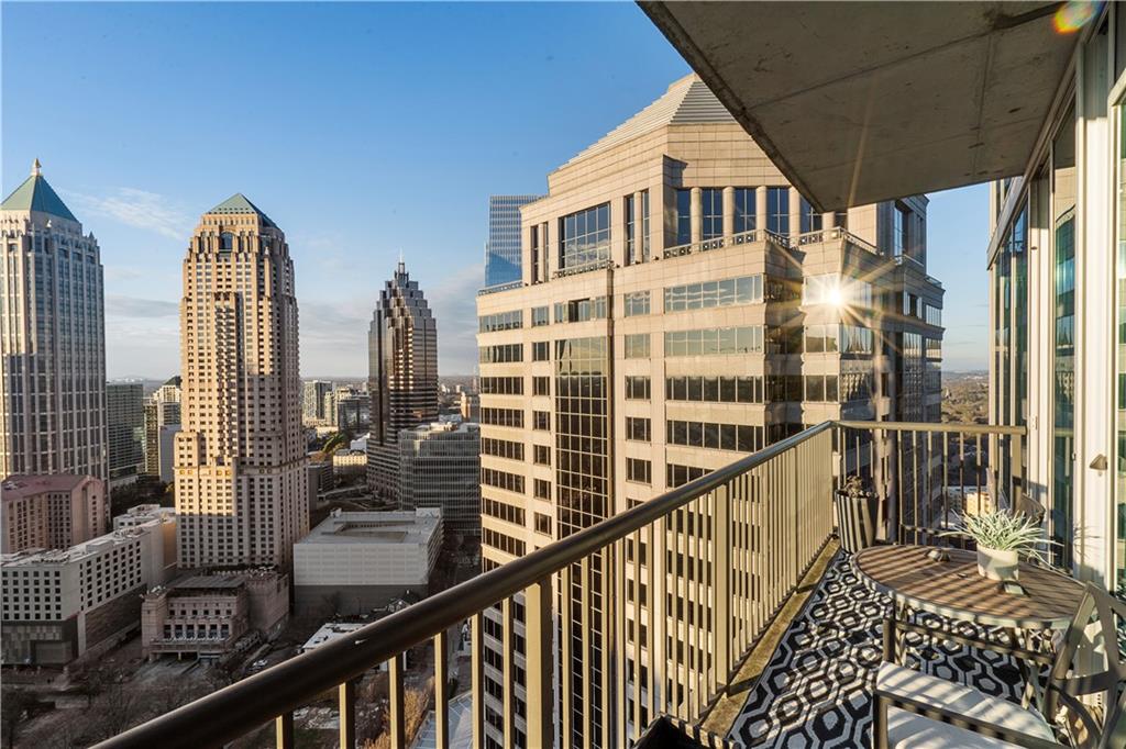 1080 Peachtree Street NE Unit 2902