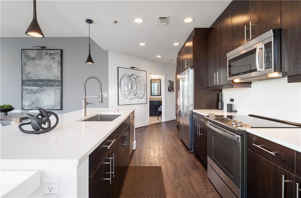 1080 Peachtree Street NE Unit 2902