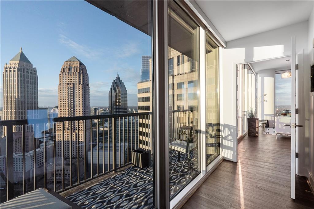 1080 Peachtree Street NE Unit 2902