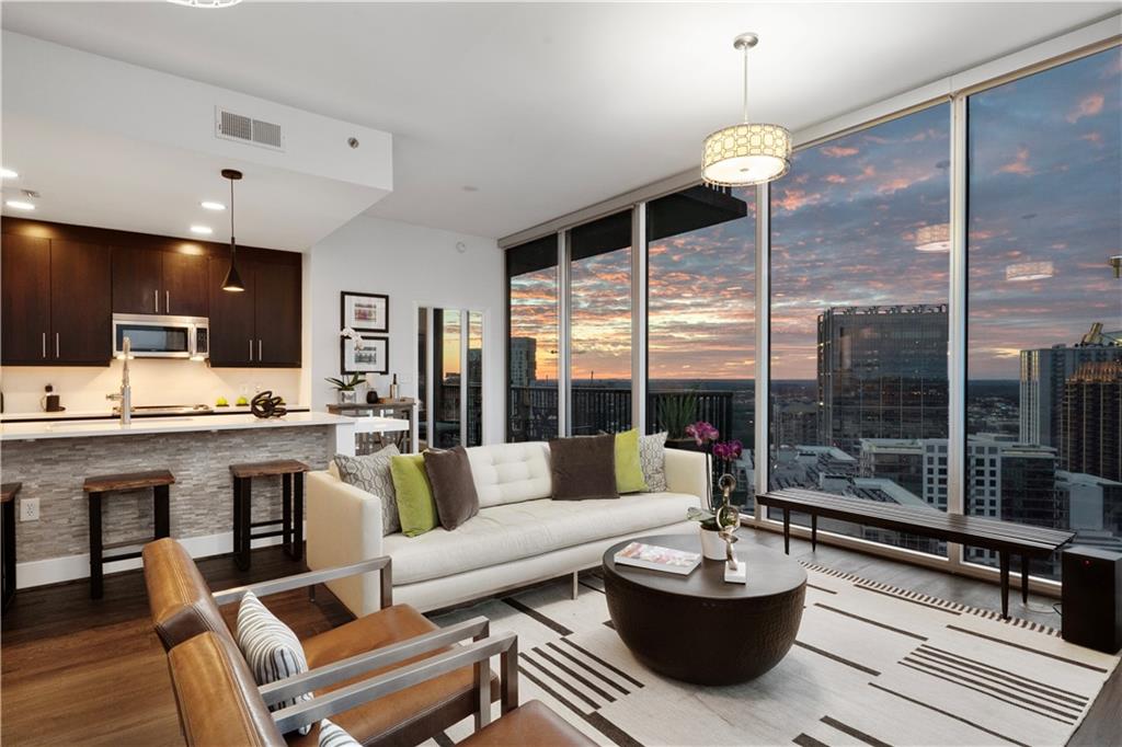 1080 Peachtree Street NE Unit 2902