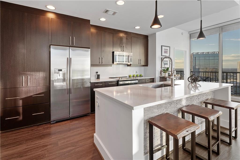 1080 Peachtree Street NE Unit 2902