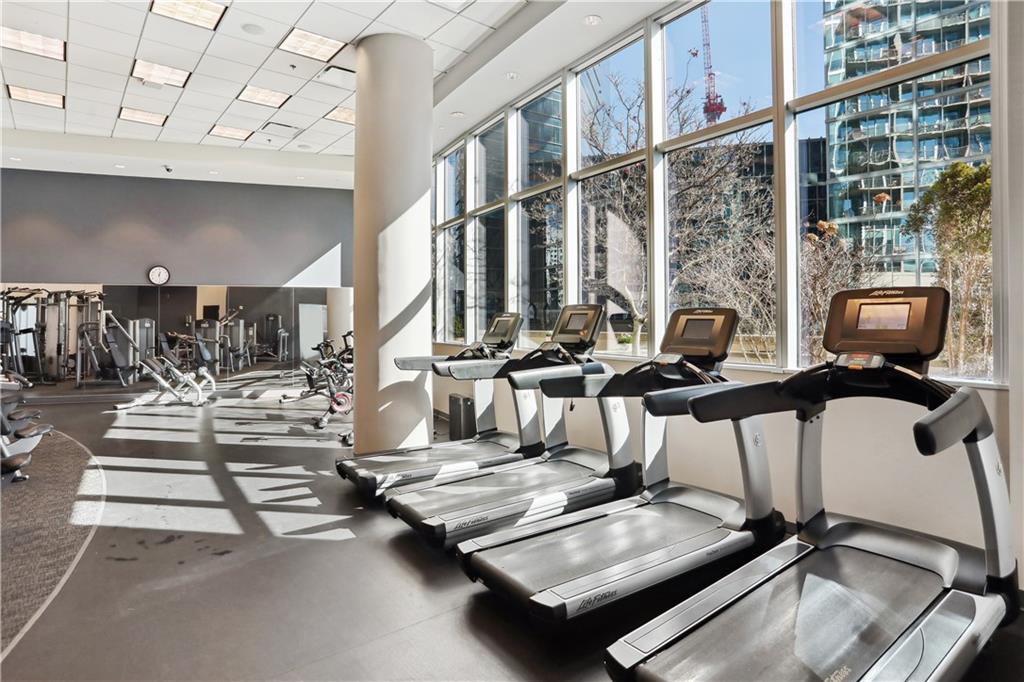 1080 Peachtree Street NE Unit 2902