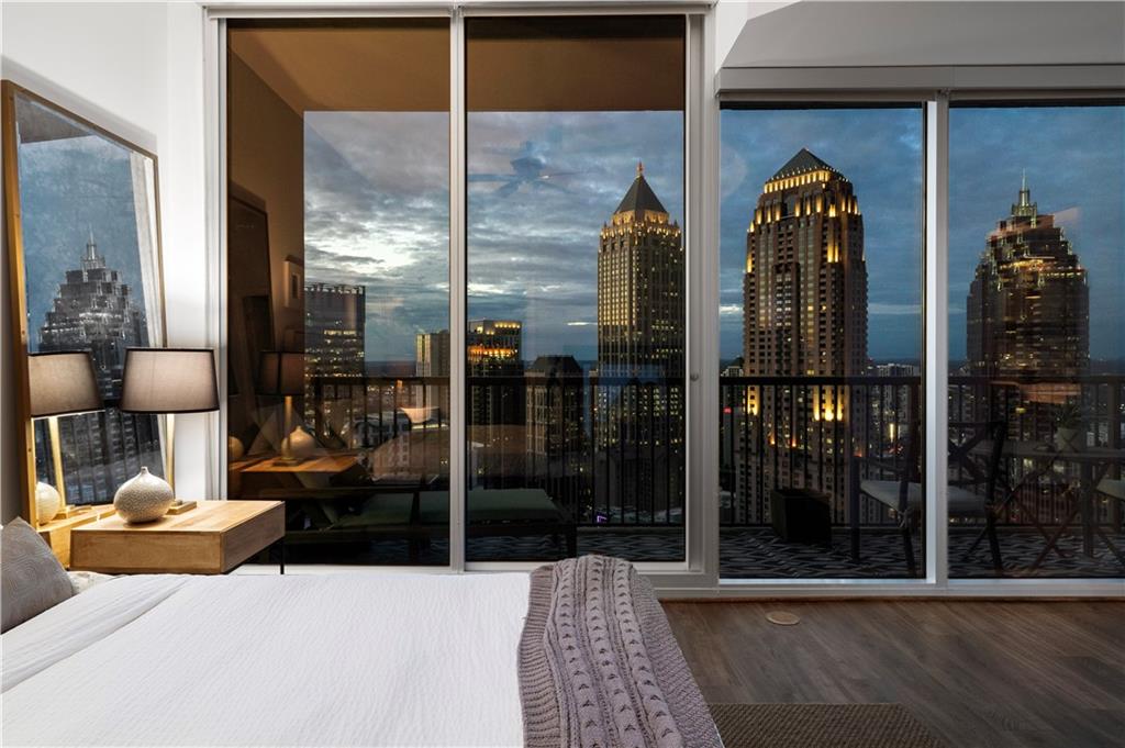 1080 Peachtree Street NE Unit 2902