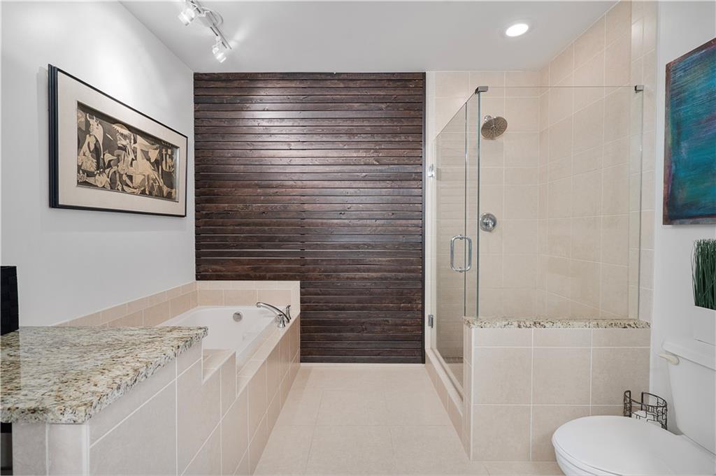 1080 Peachtree Street NE Unit 2902