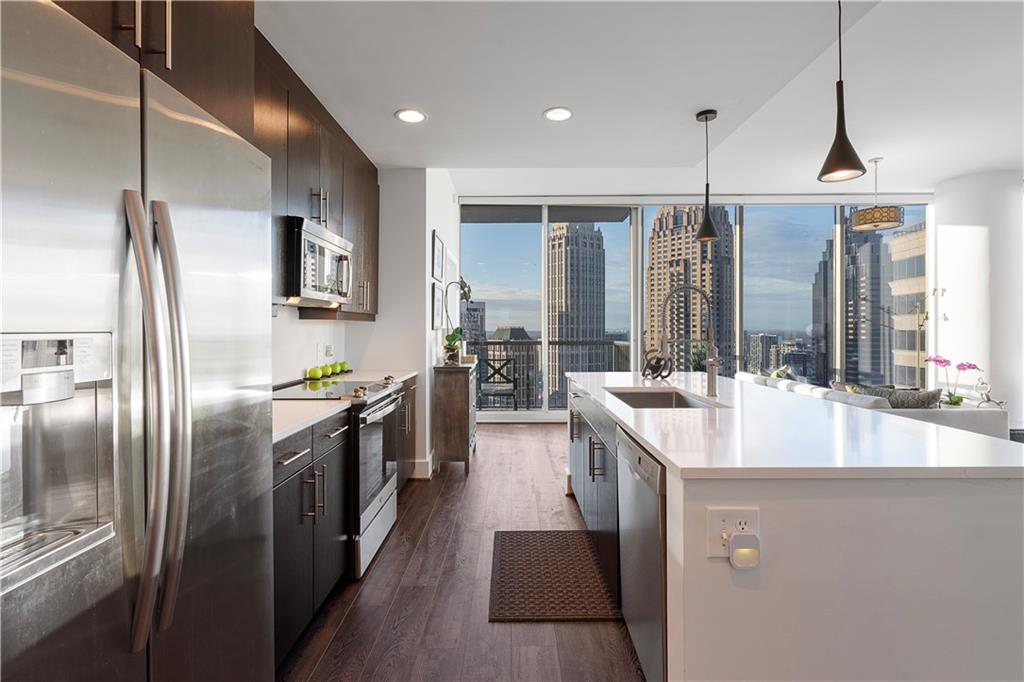 1080 Peachtree Street NE Unit 2902