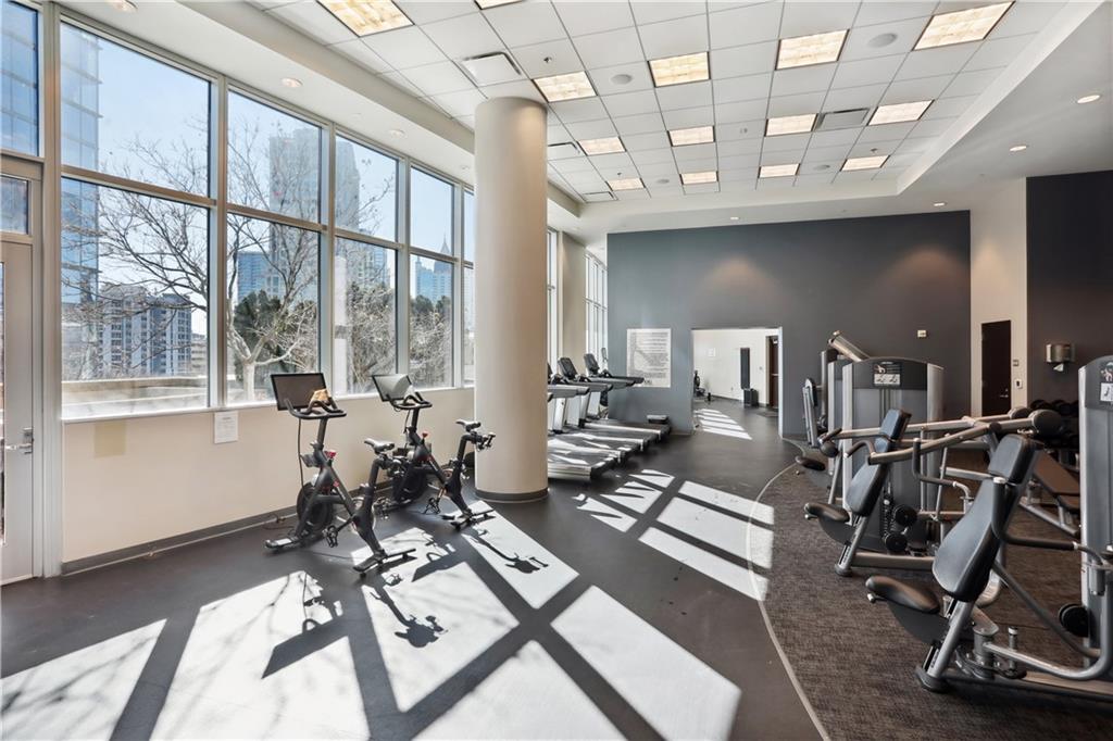 1080 Peachtree Street NE Unit 2902