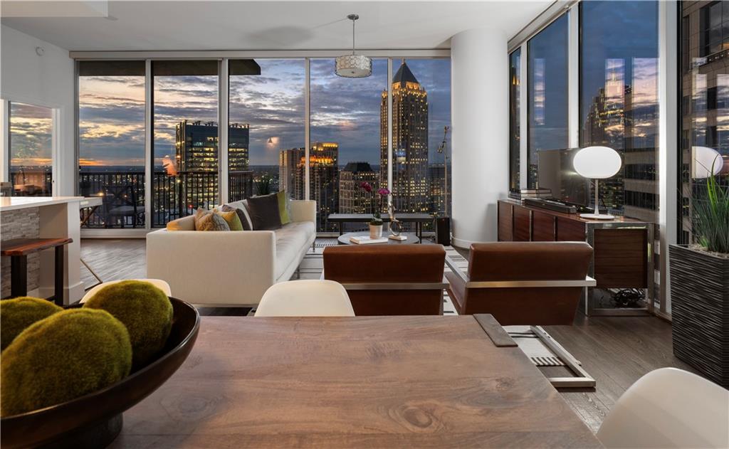 1080 Peachtree Street NE Unit 2902
