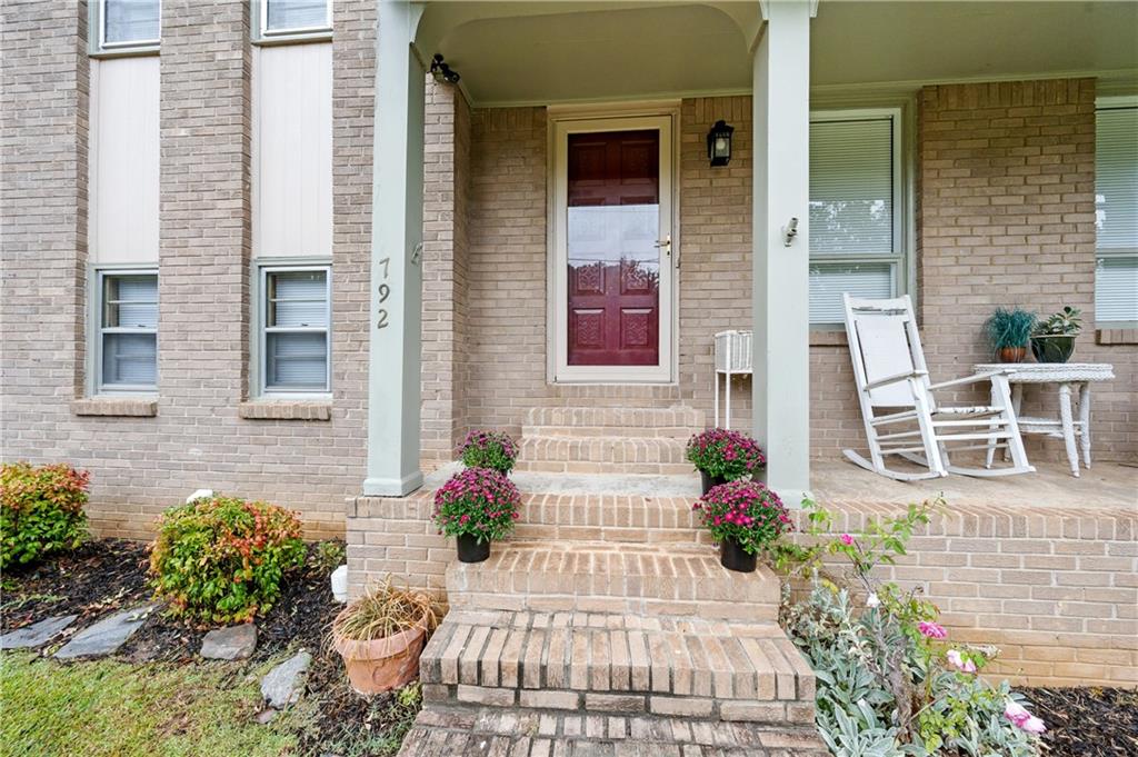 792 Barnesdale Drive
