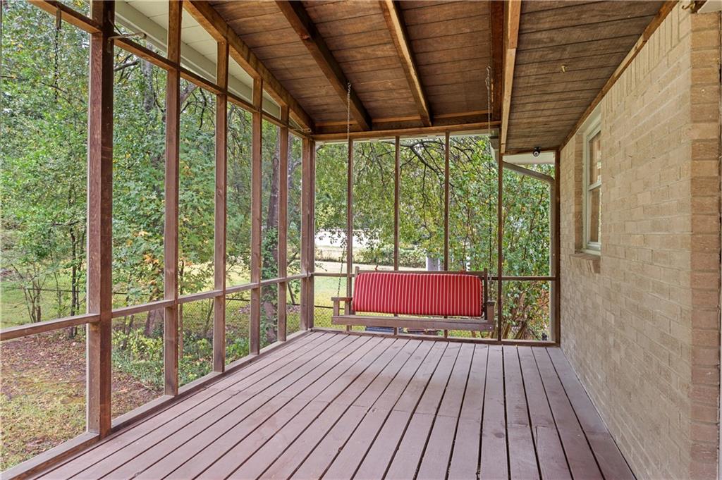 792 Barnesdale Drive