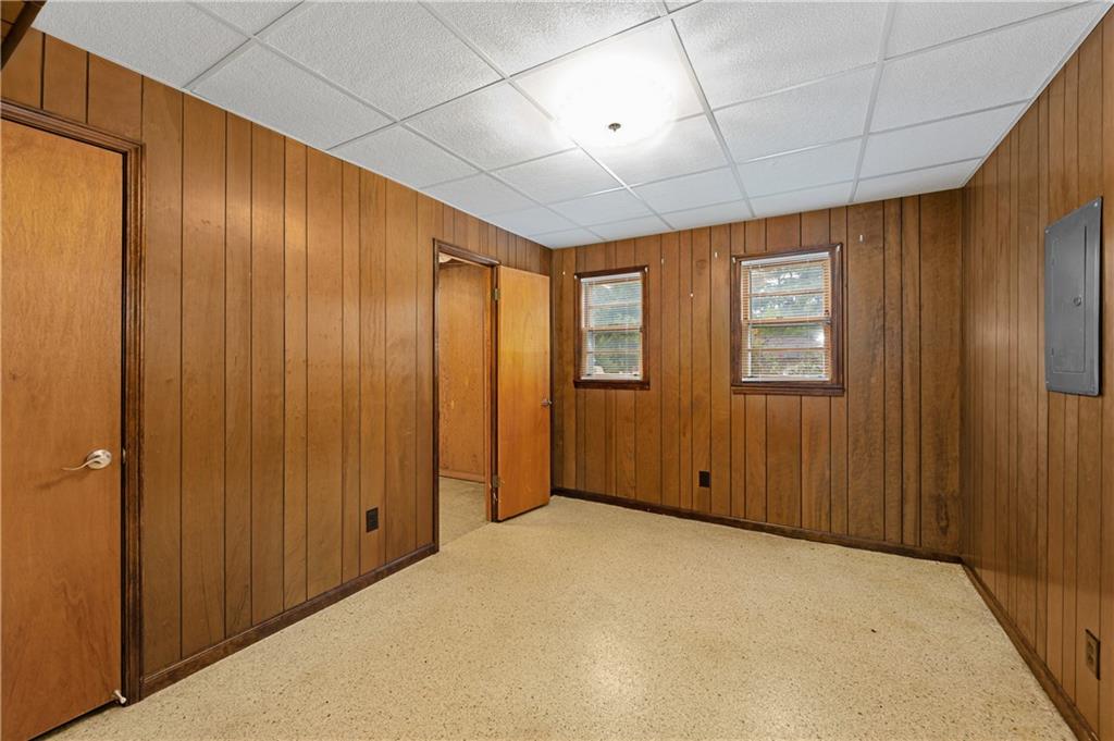 792 Barnesdale Drive
