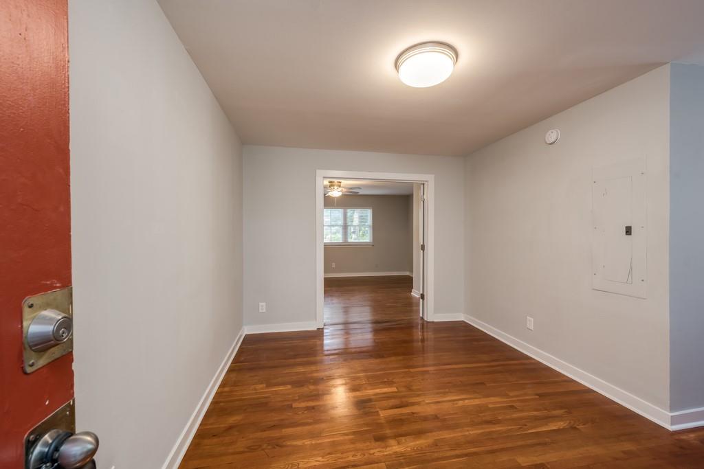 880 Saint Charles Avenue NE Unit 5