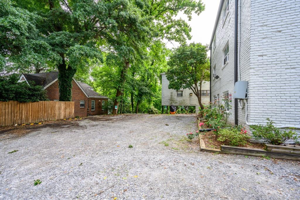 880 Saint Charles Avenue NE Unit 5