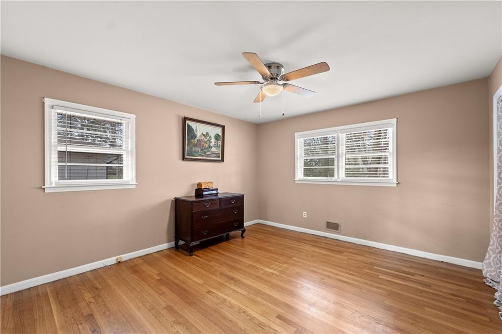 2284 Midvale Circle