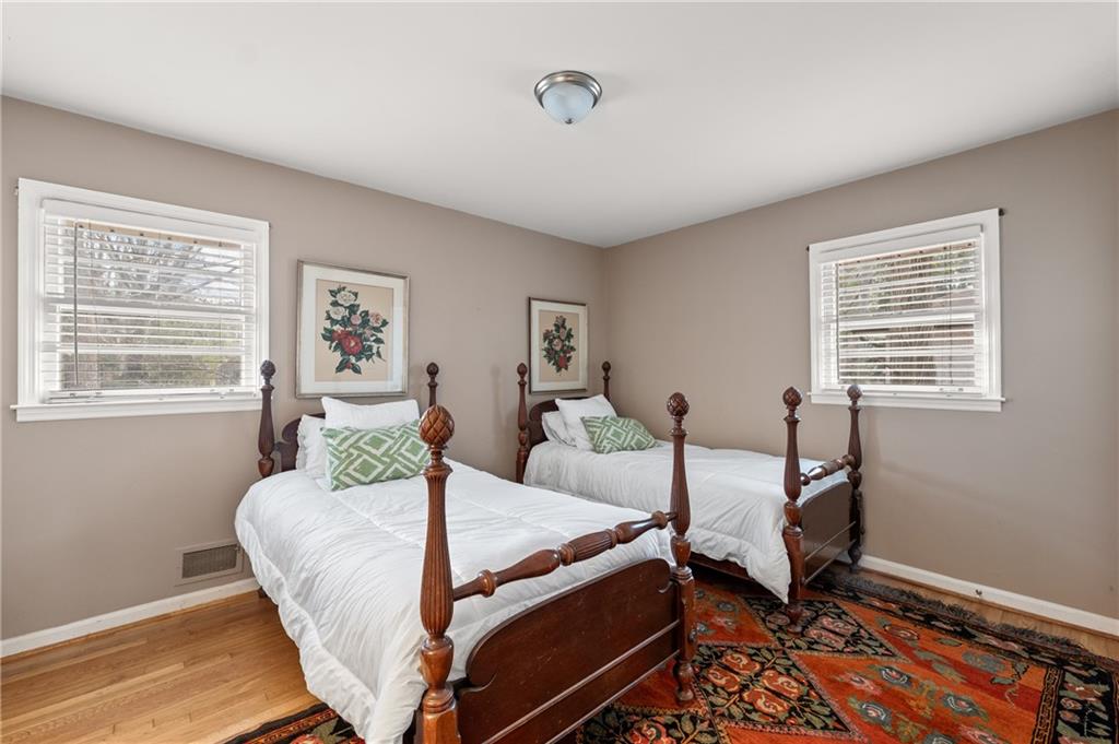 2284 Midvale Circle