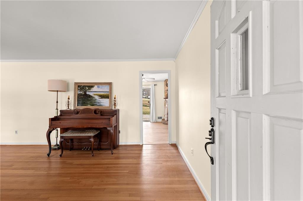 2284 Midvale Circle