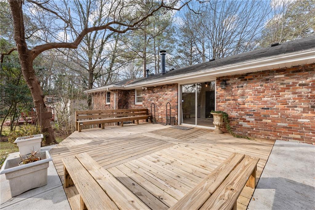 2284 Midvale Circle