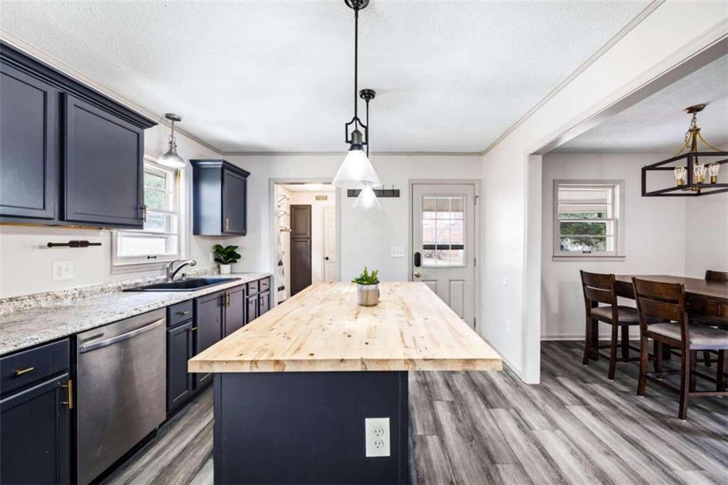 504 Morgan Valley