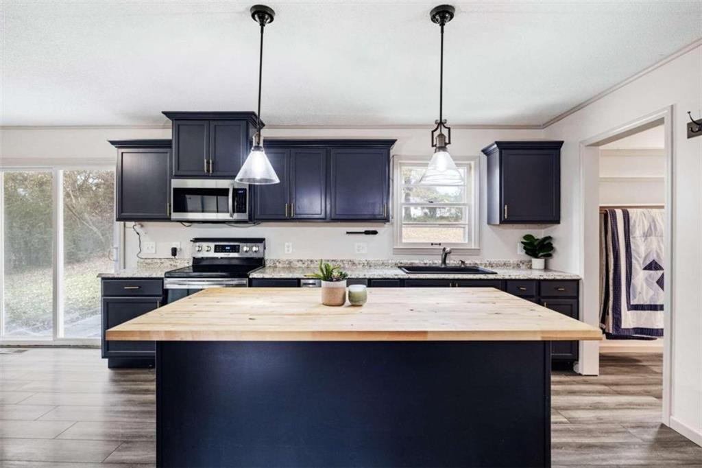 504 Morgan Valley