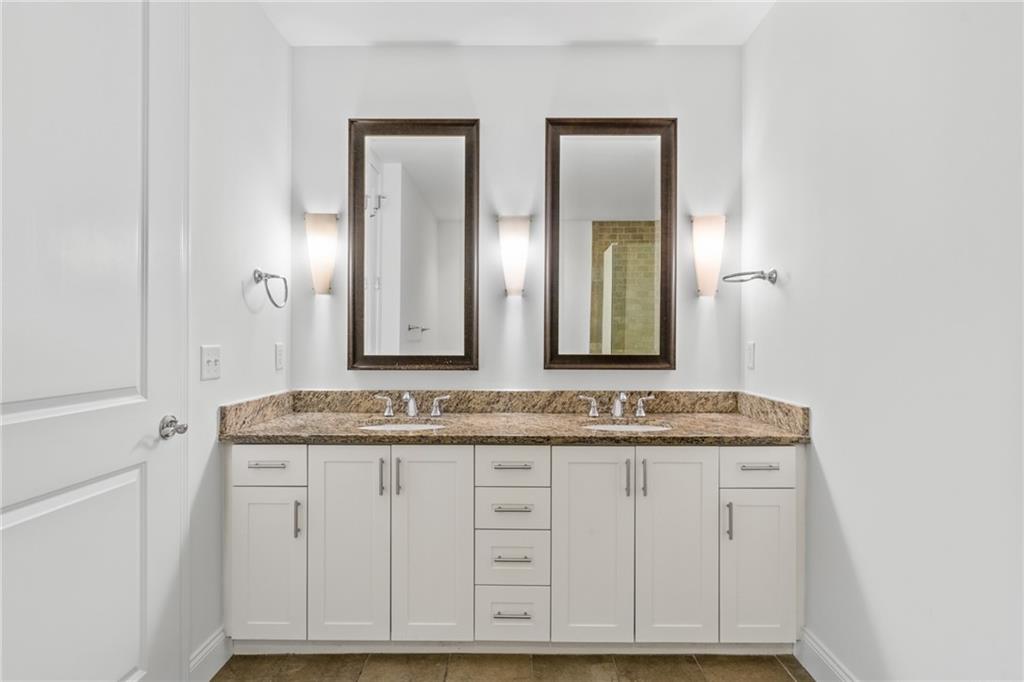 270 17th Street NW Unit 3906