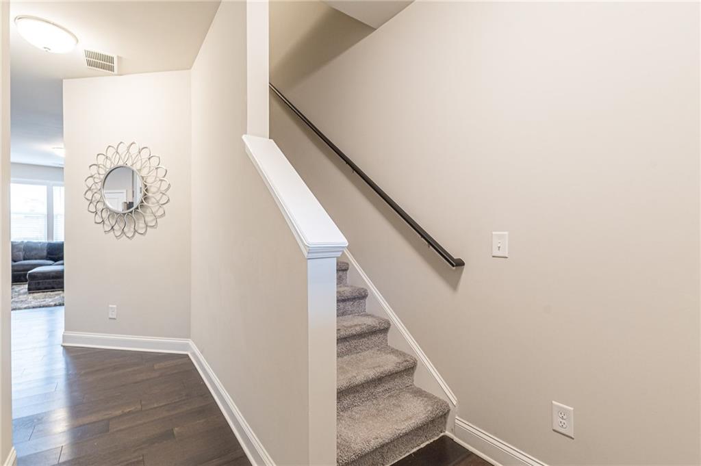 5474 Cascade Ridge SW