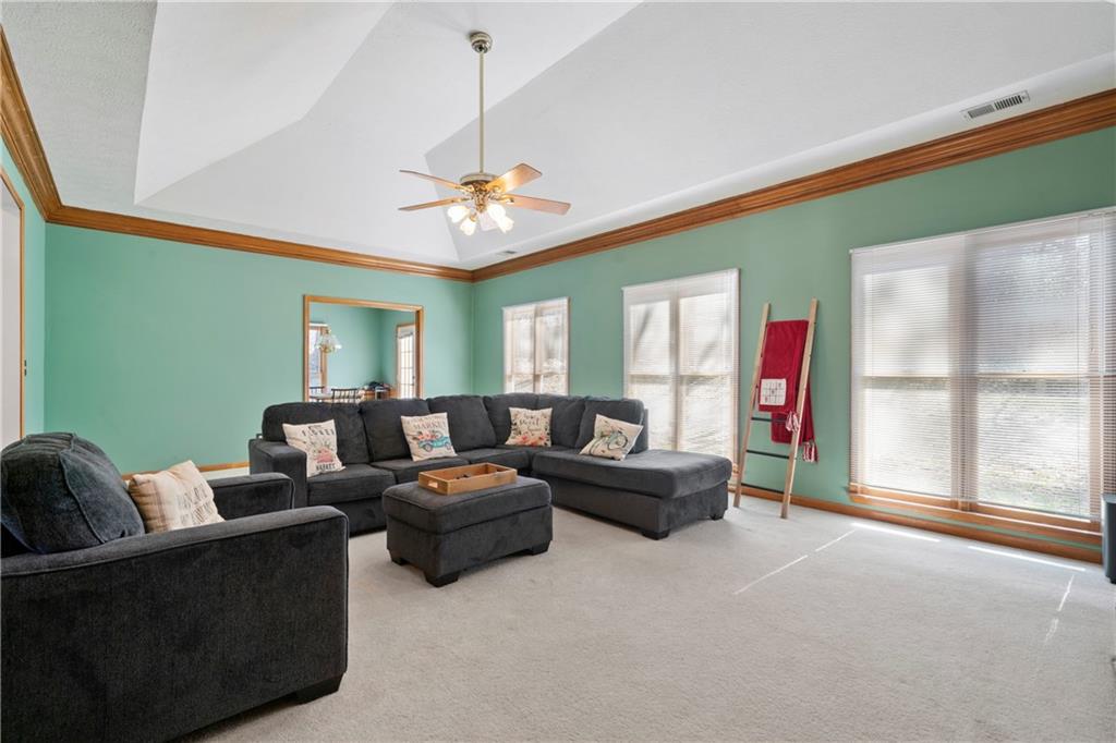 1039 Oak Moss Drive