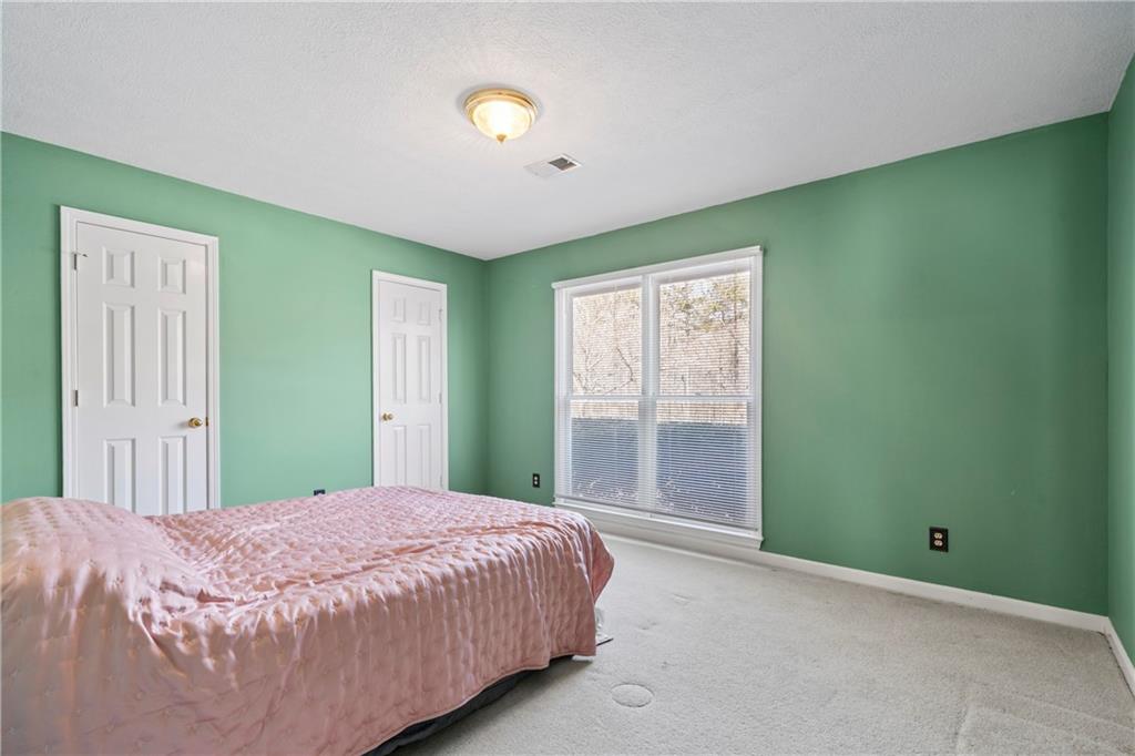 1039 Oak Moss Drive