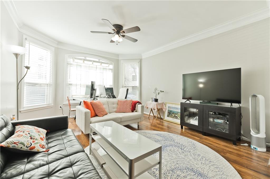 955 Juniper Street NE Unit 4114