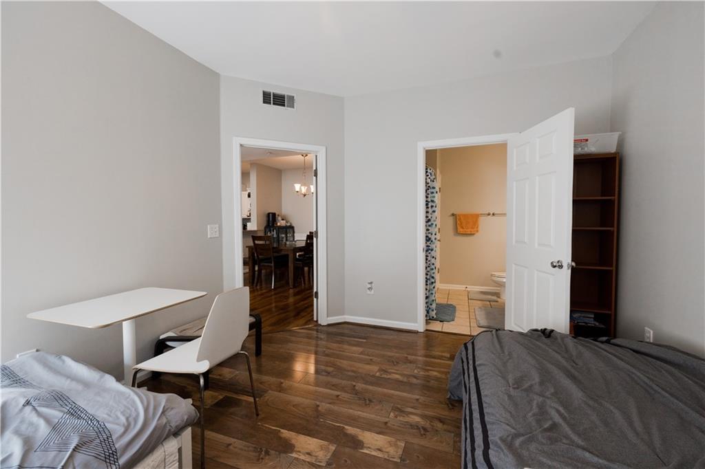 955 Juniper Street NE Unit 4114