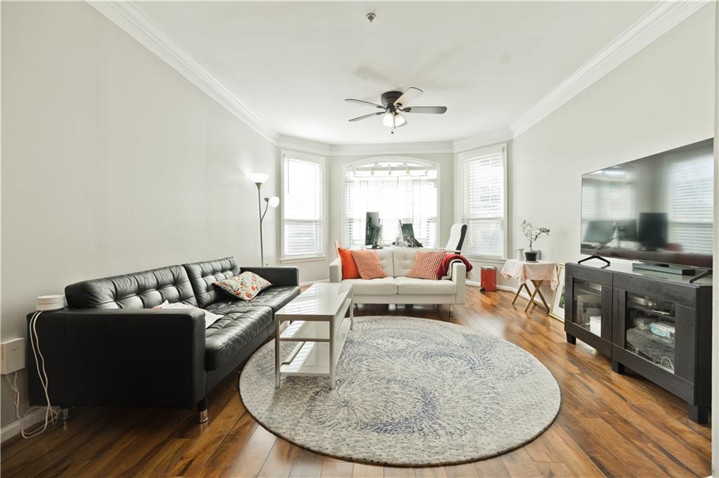 955 Juniper Street NE Unit 4114