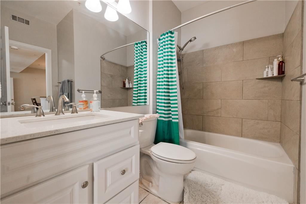 955 Juniper Street NE Unit 4114