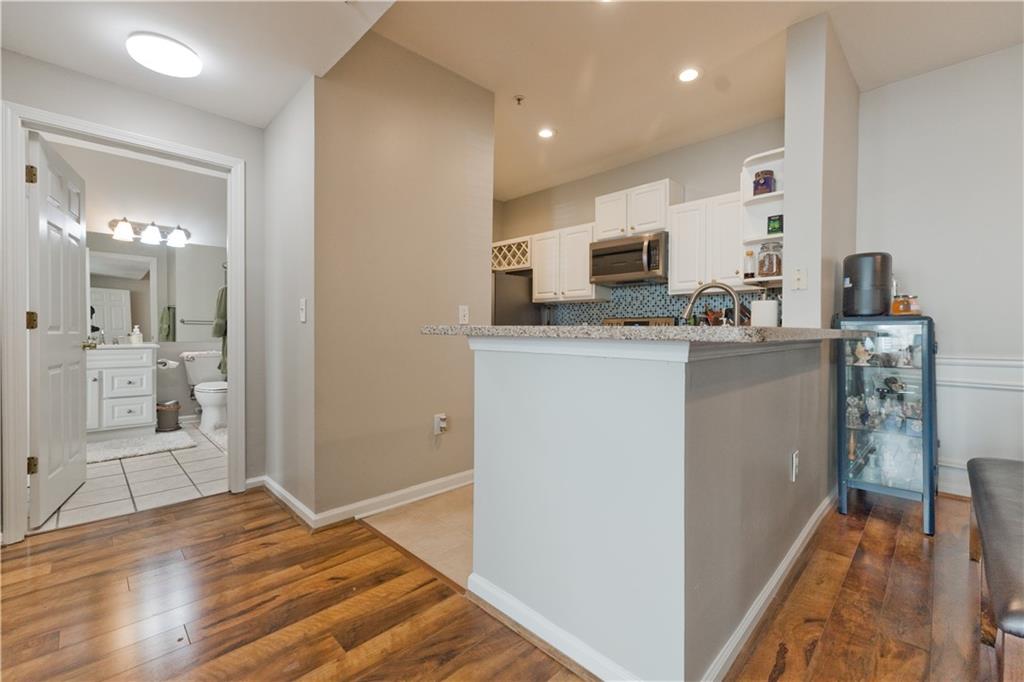 955 Juniper Street NE Unit 4114