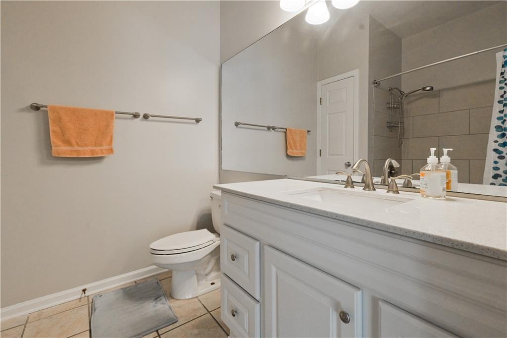 955 Juniper Street NE Unit 4114