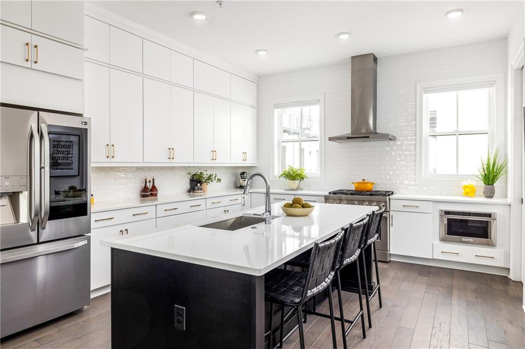 574 Boulevard Place NE Unit 13