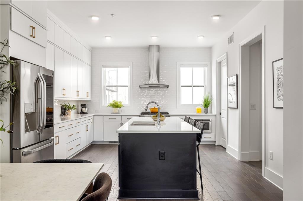 574 Boulevard Place NE Unit 13