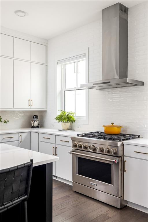 574 Boulevard Place NE Unit 13