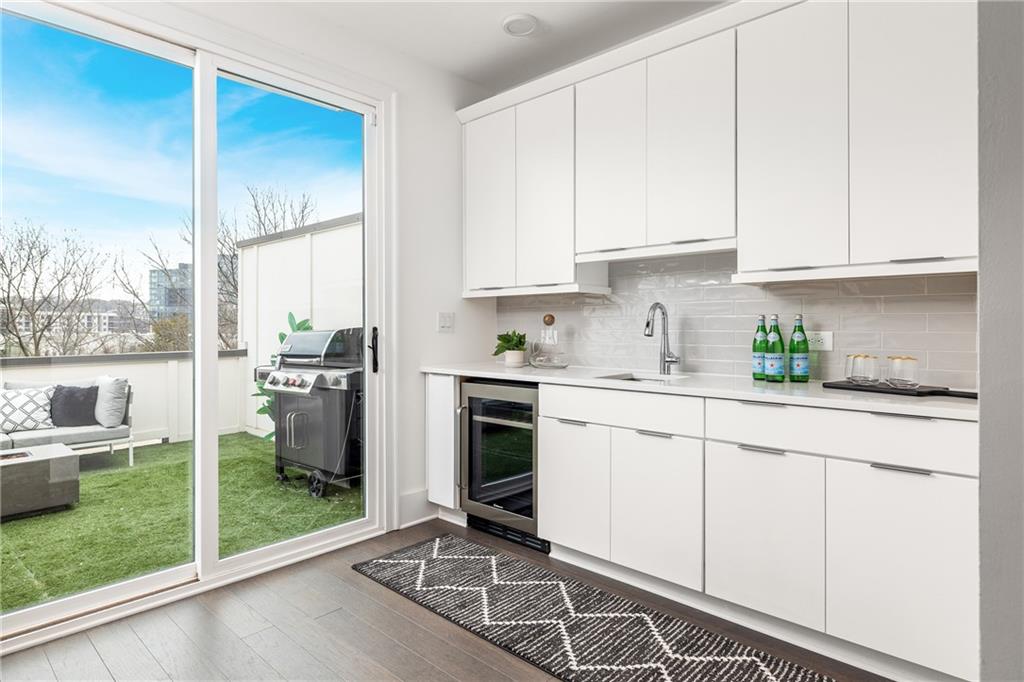 574 Boulevard Place NE Unit 13
