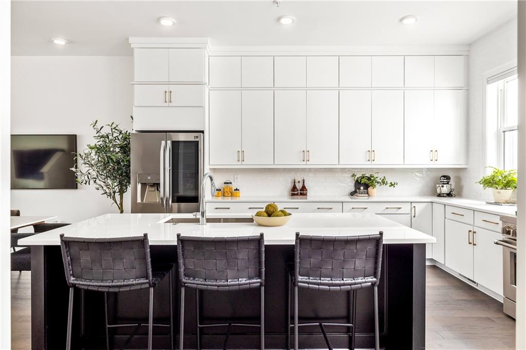 574 Boulevard Place NE Unit 13