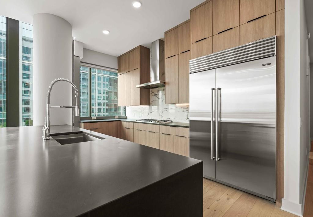 40 12th Street NE Unit 1106
