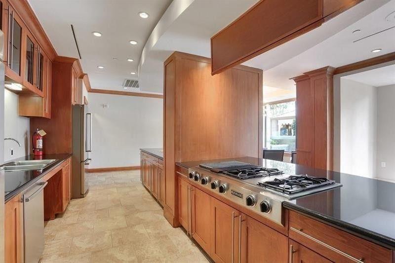 3445 Stratford Road NE Unit 602