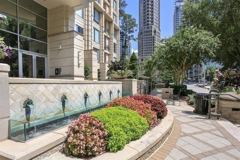 3445 Stratford Road NE Unit 602