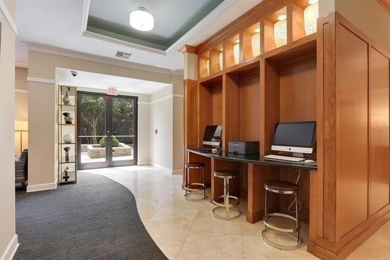 3445 Stratford Road NE Unit 602