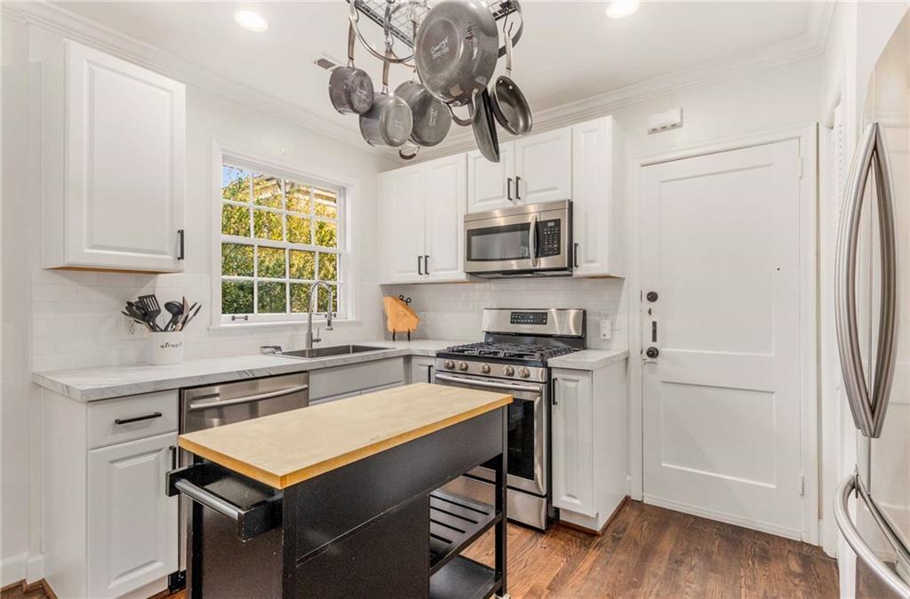 36 Sheridan Drive NE Unit B3