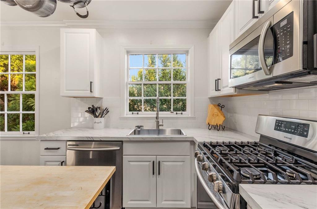 36 Sheridan Drive NE Unit B3