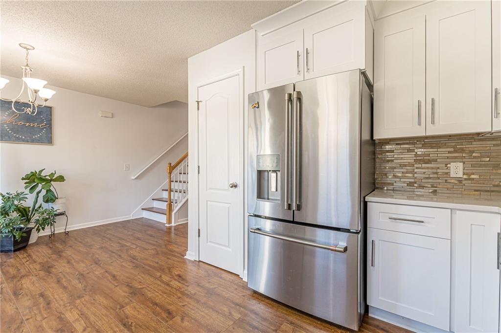 1717 OLD DOGWOOD